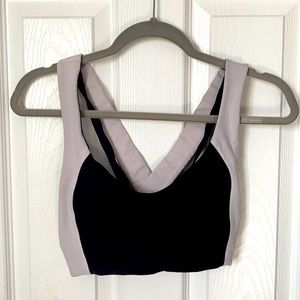 🍋 Lululemon Sports Bra size 8
